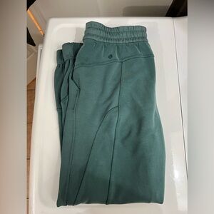 Lululemon softstreme jogger sweatpants